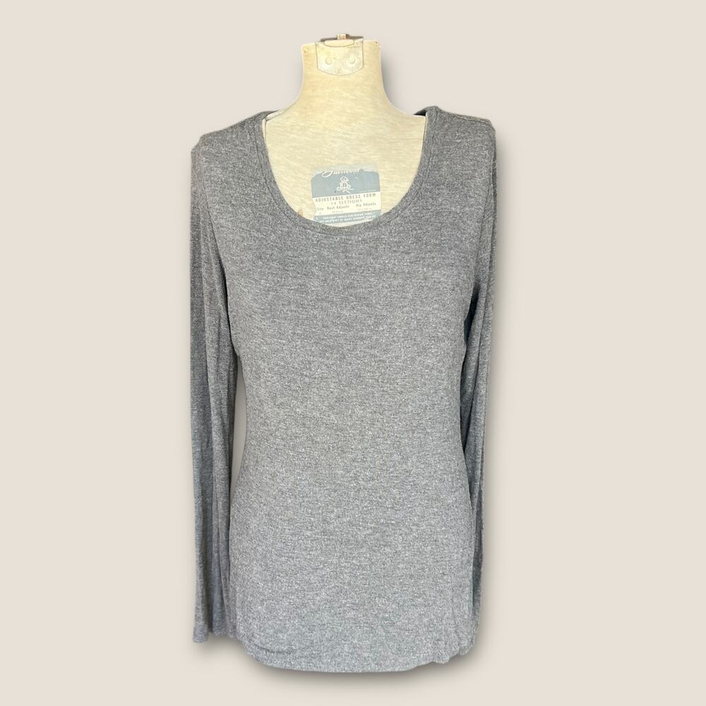 Large Long Sleeve Gray Shirt